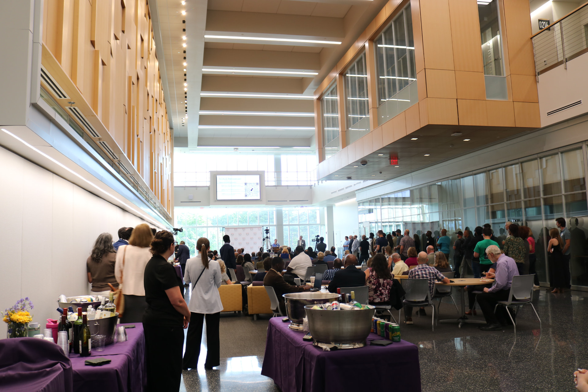 Guests gathered in the atrium for the BIANYS 20th anniversary welcome reception